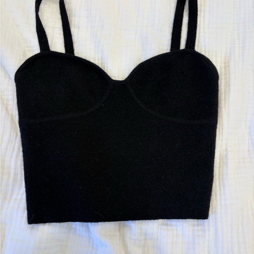 Aritizia Wilfred Cropped Sweater Bodice Tank in Black, Size Small